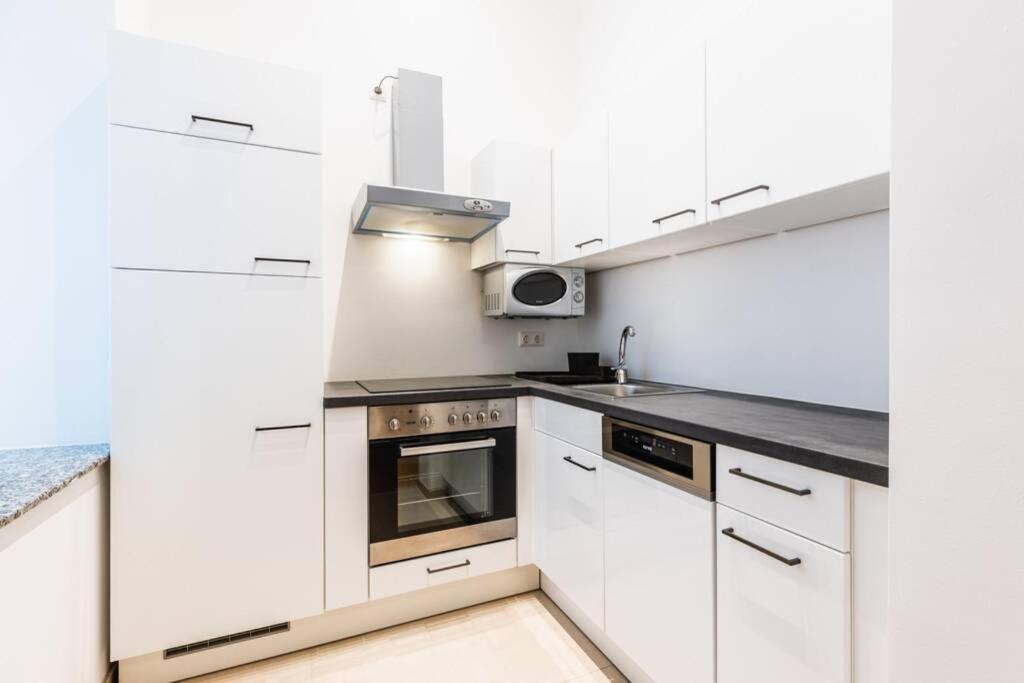 Family Apartment Next To Danube River Viena Exterior foto
